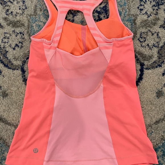 LuLuLemon Tank - Picture 2 of 2